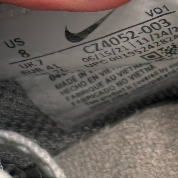 Nike LeBron James Witness VI 6 Pure Platinum Grey Silver Red‎ CZ4052-003 Men's 8 - Picture 10 of 10